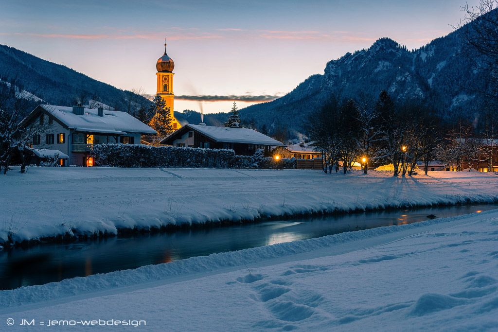 Landschaftsfotografie Kirche im Winter